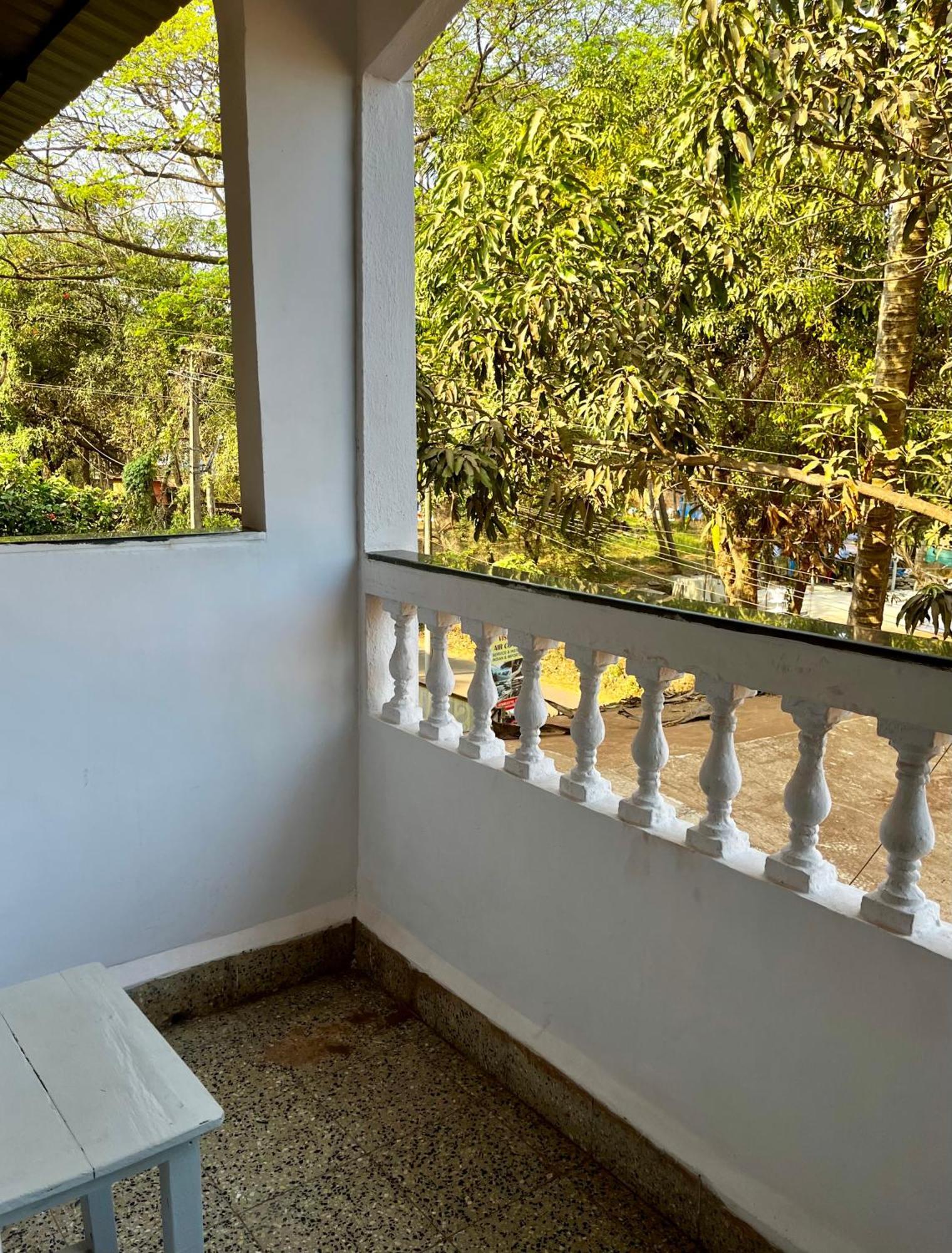 Shenvi Homestay, オールド･ゴア エクステリア 写真
